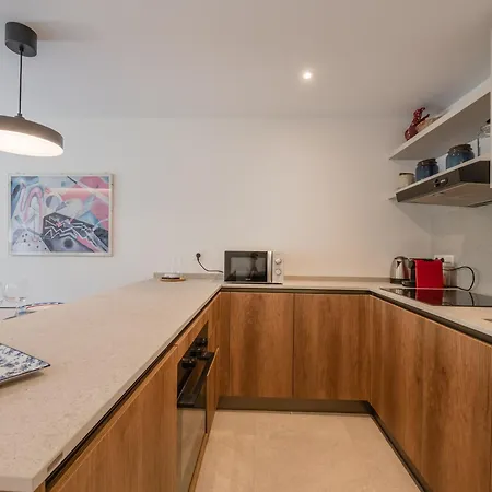 Moderne Avec Terrasse Et Jardin Privatif A - Parking Inclus - Fr-1-343-267 Apartament *